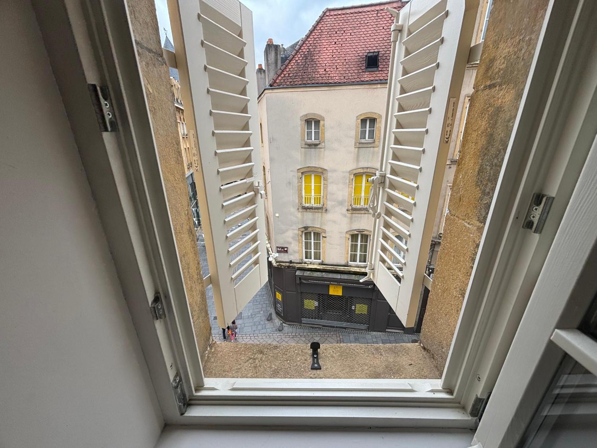 Louis Premier Et Second Metz Centre Un Sejour A Part Apartamento Exterior foto